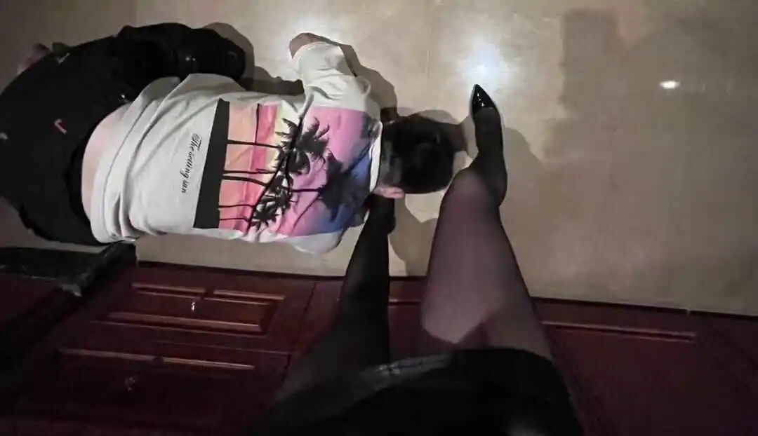 西檬之家字母圈的大圈是什么?探索BDSM社群的多样性与实践 一