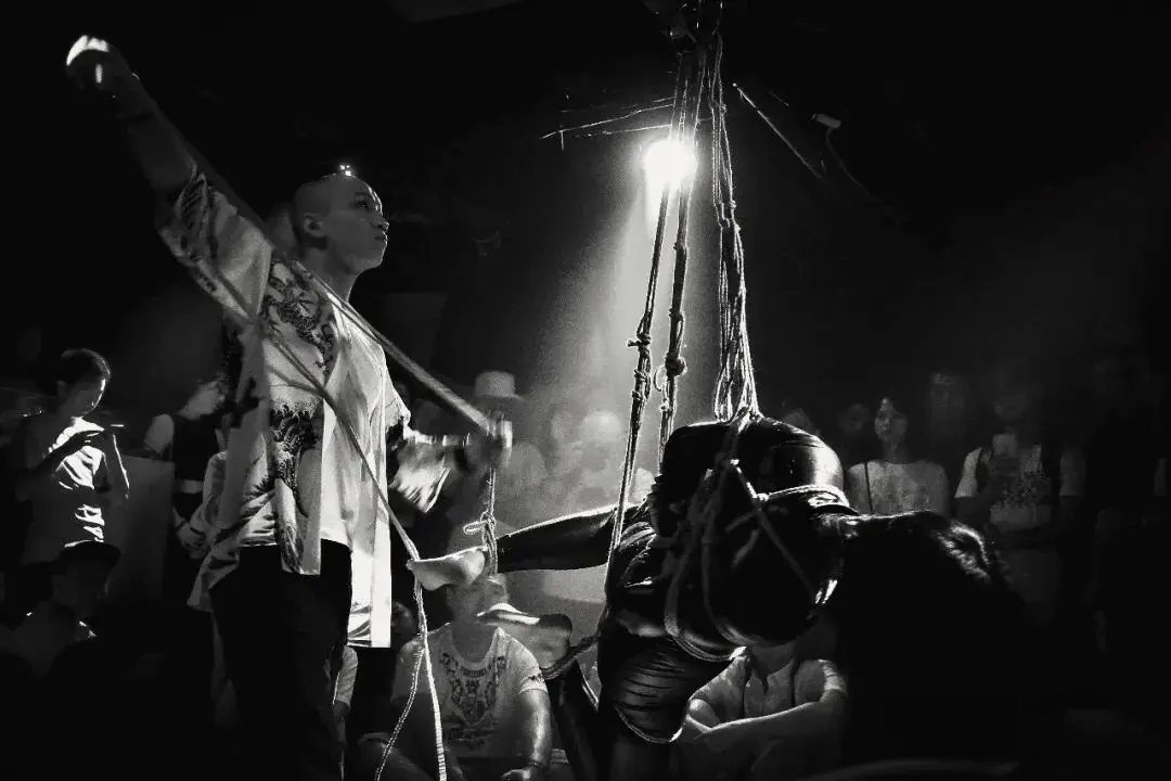 西檬之家字母圈中spank的含义与实践技巧解析 一