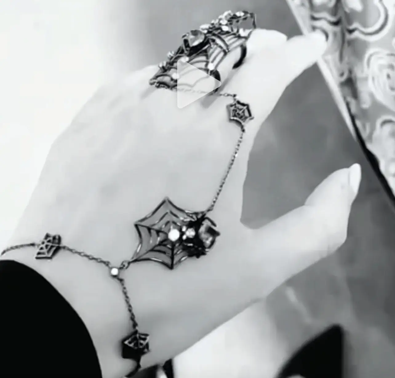 西檬之家Dirty Talk是什么?字母圈新人如何掌握这项技巧? 一